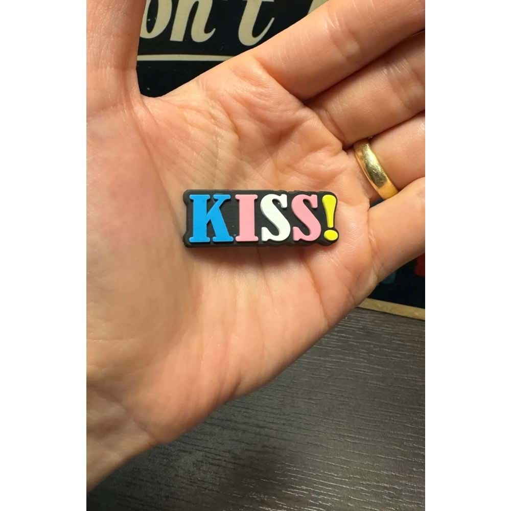 Terlik Süsü/Kiss