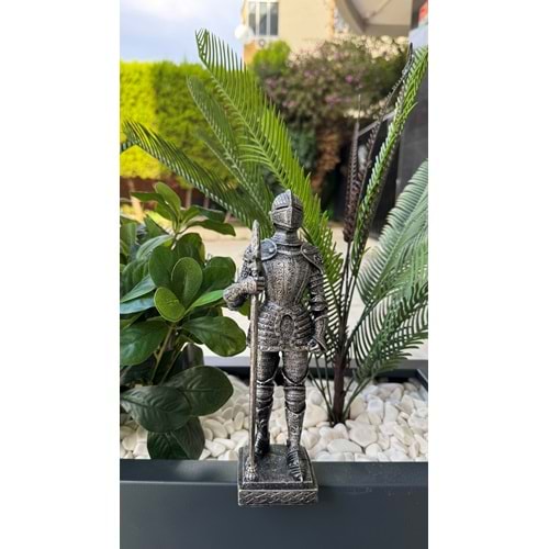 Ortaçağ Şövalyesi Heykel Figür Biblo / 22 cm