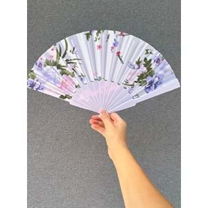 Beyaz Renkli Çiçekli Yelpaze