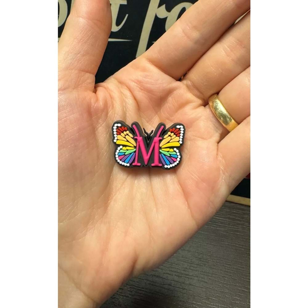 Terlik Süsü/M Harfi Kelebek