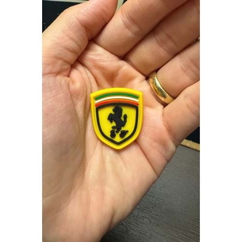 Terlik Süsü/Ferrari Araba Logosu